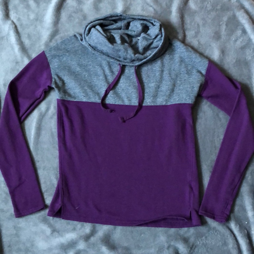 Funnel neck sweatshirt